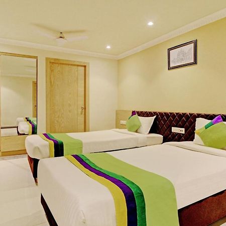 Treebo Asl Prime, Near Ballygunge Railway Station Kalkutta Exterior foto