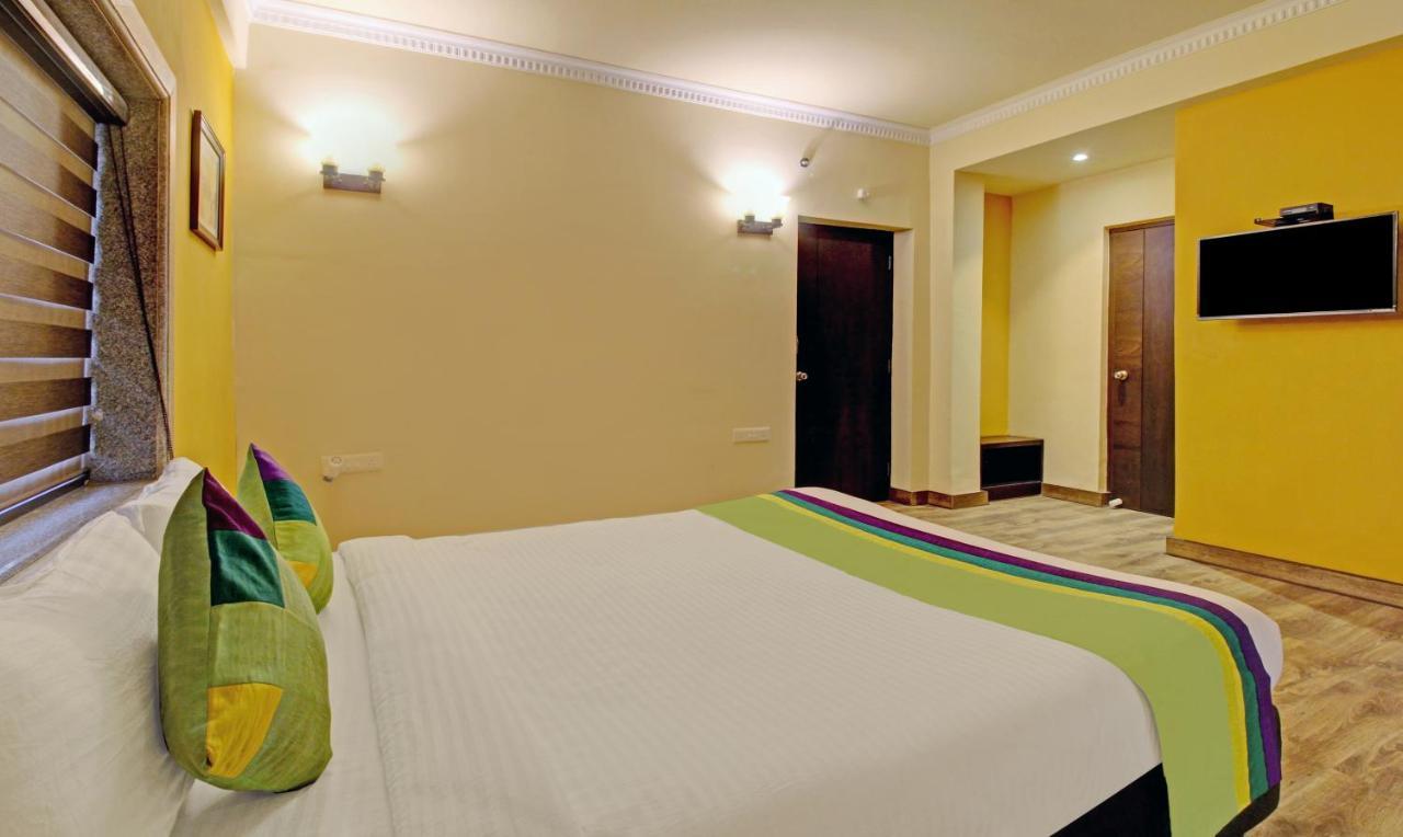 Treebo Asl Prime, Near Ballygunge Railway Station Kalkutta Exterior foto